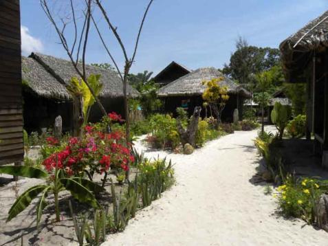 Blue Tribes Garden Beach Resort Koh Lipe Zewnętrze zdjęcie